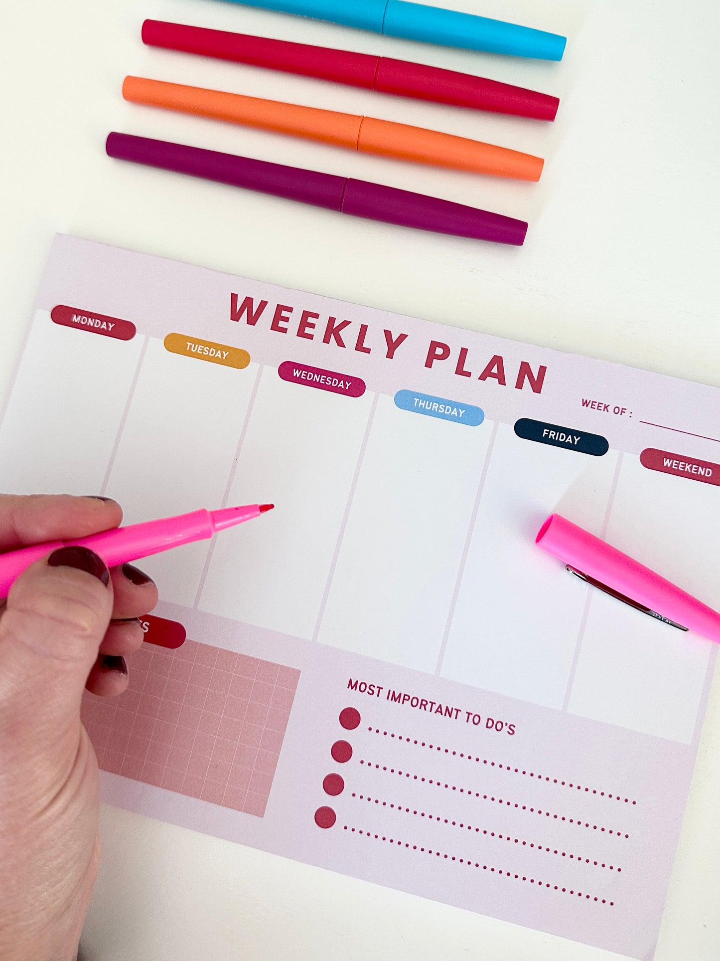 mage of Simple Purposeful Living Weekly Planner Notepad Bundle - Six Notepads for Weekly Planning, Buy 5 Get 1 Free, Free Shipping, Ideal Gift for Teachers, Graduates, Moms. Modern Design, Ample Space, Undated Calendar System.